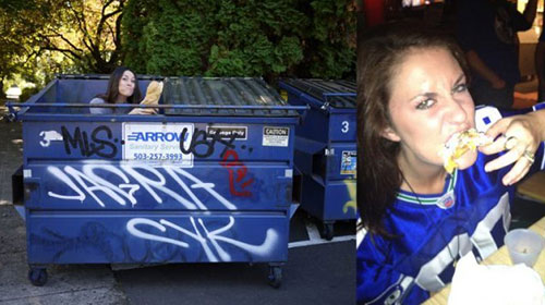 驚呆了女子為省錢(qián) 竟在垃圾桶尋食